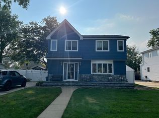 2618 Mount Ave, Oceanside, NY 11572