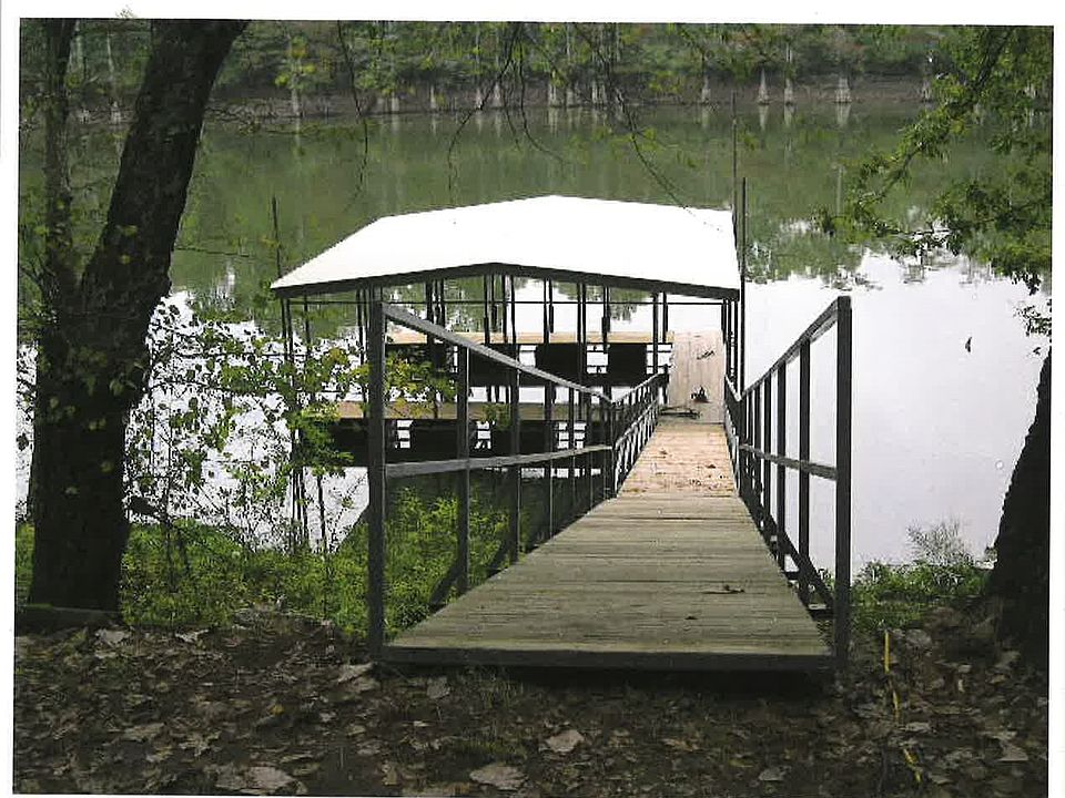 2nd image of 399 Upper Maddox Bay Rd