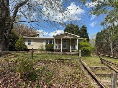 373 Chimney Rock Rd, Mill Spring, NC, 28756