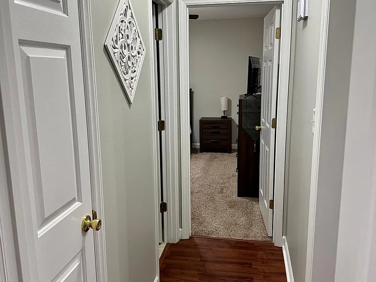 Thompson Dr — Photo 19