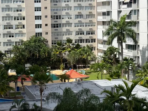 6400 ISLA VERDE AVENUE #5D, CAROLINA, PR 00979
