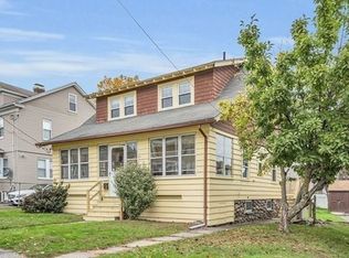 15 Halmstad St, Worcester, MA 01607