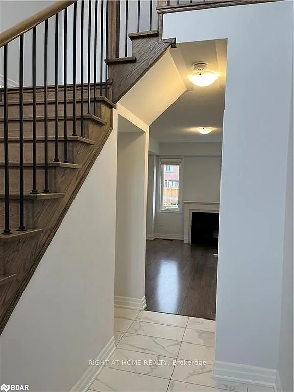 3 bed, $2,700 — Photo 3