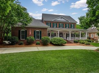 11207 Colonial Country Ln, Charlotte, NC 28277