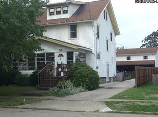 725 7th St SW, Massillon, OH 44647