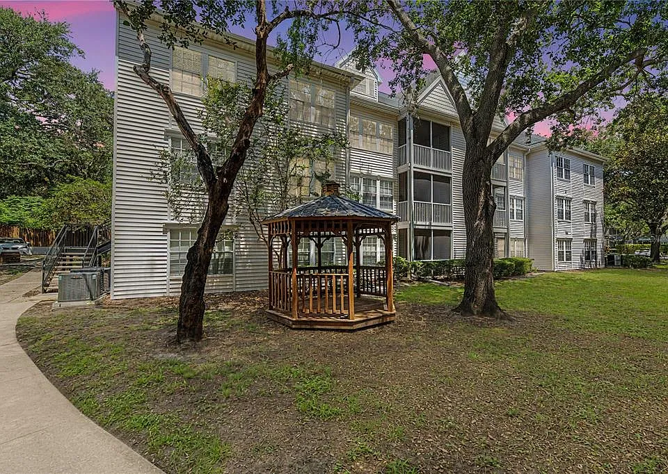 3266 Haviland Ct #303