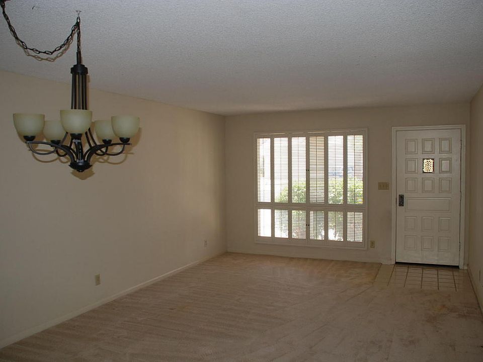 1st image of 284 S Desert Ave