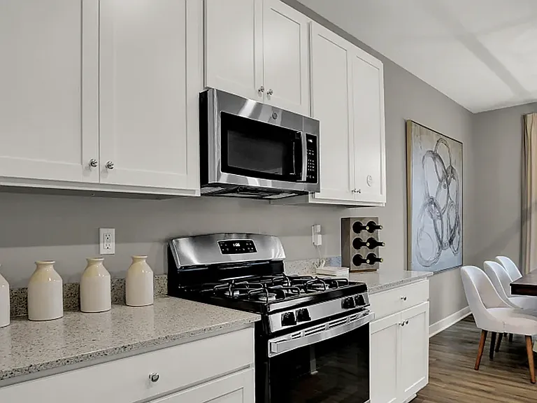 17285 Wellburn Dr — Photo 6