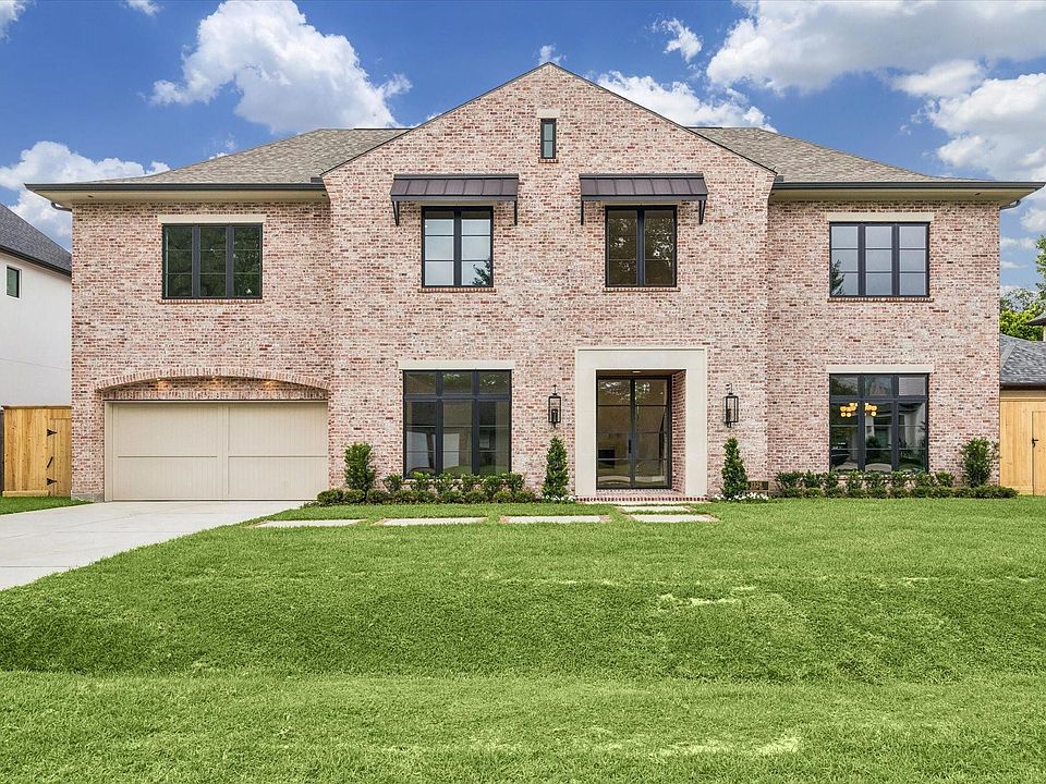 1st image of 1328 Mickey Way