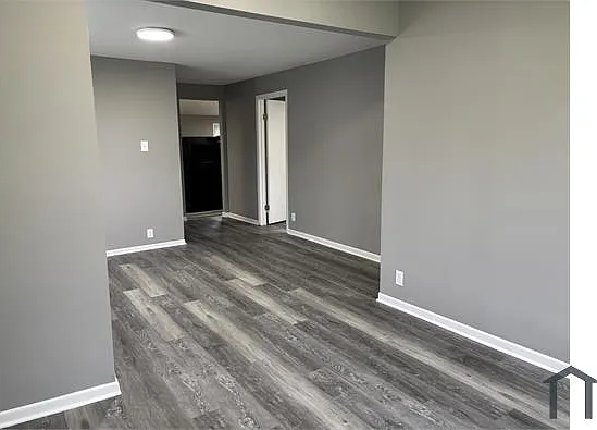 43050 N Lake Ave — Photo 1