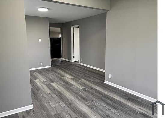 1st image of 43050 N Lake Ave