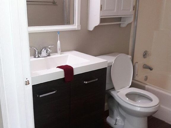 2nd image of 14308 River Oaks Ct
