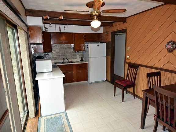 4th image of 3069 Autumnridge Dr