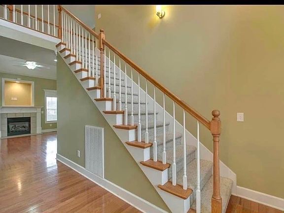 4th image of 4133 Olivet Dr