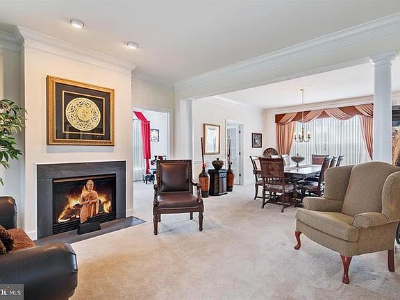 4th image of 735 Bullen Dr