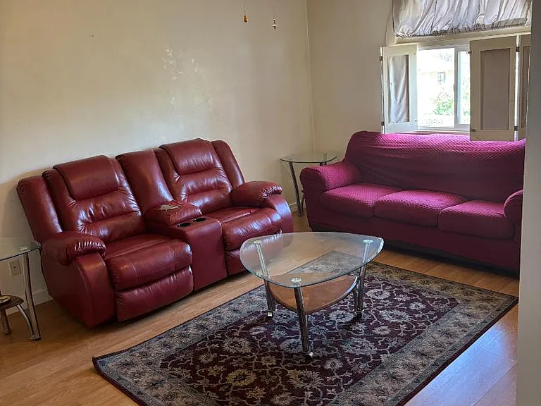 401 Onyx St #2 — Photo 3