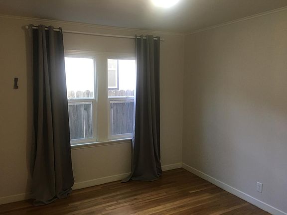2nd image of 2125 23rd St