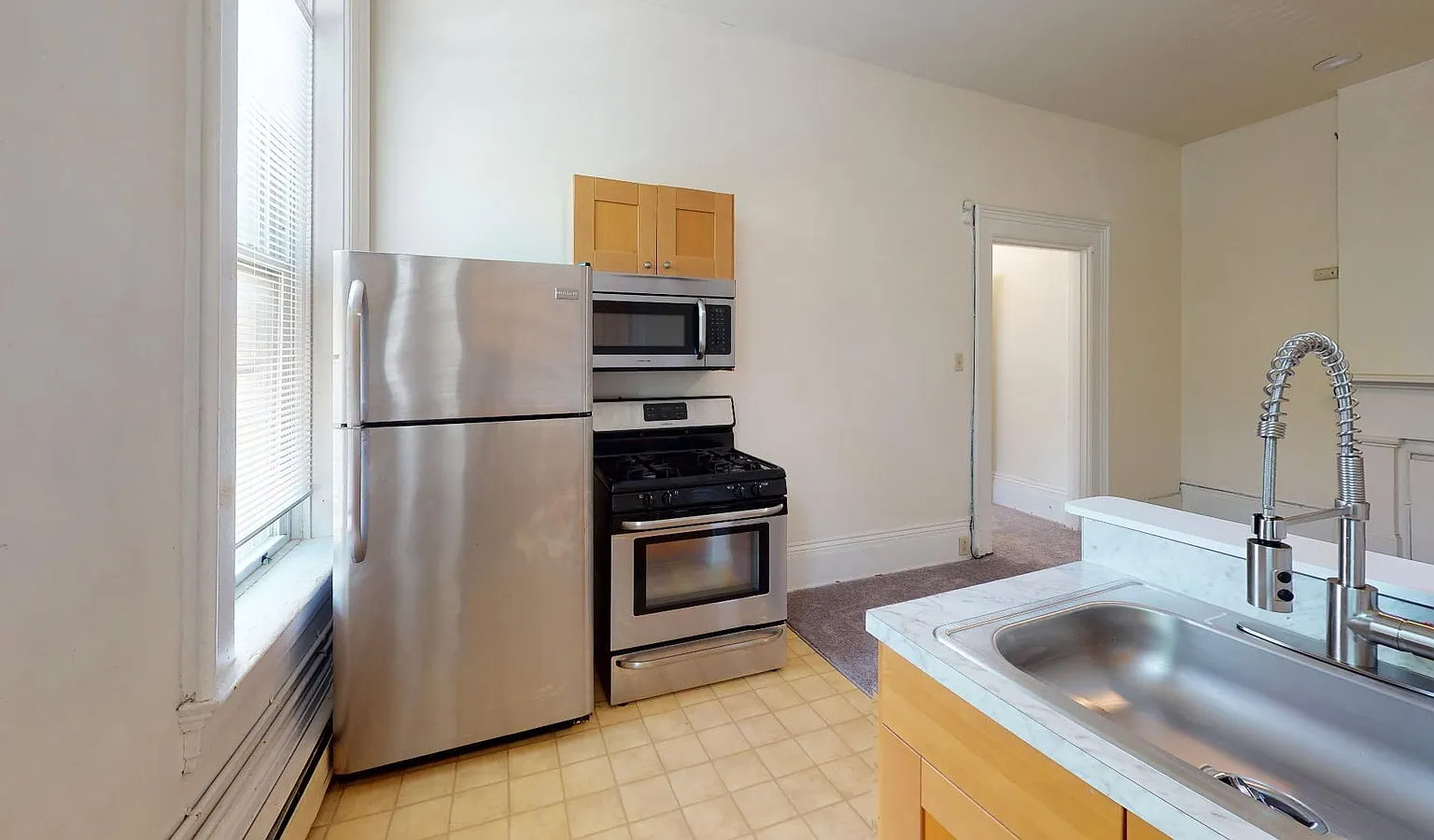 2 bed, 1.0 bath, 675 sqft, $1,299 — Photo 4