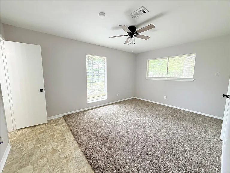 20729 Canterbury Rd — Photo 21