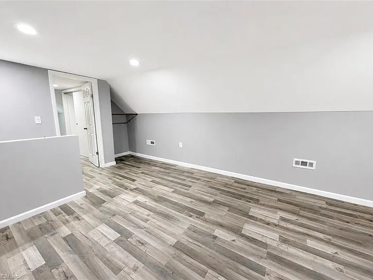 519 Beech Dr — Photo 25