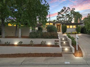 806 Treehouse Ln, Sacramento, CA 95864