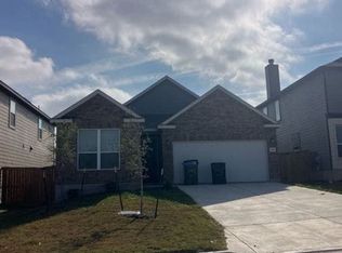 204 Robert Hightower Dr, Jarrell, TX 76537