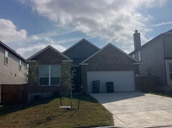 204 Robert Hightower Dr, Jarrell, TX 76537