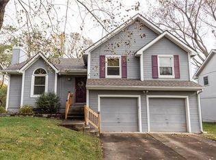 10820 W 76th St, Shawnee, KS 66214