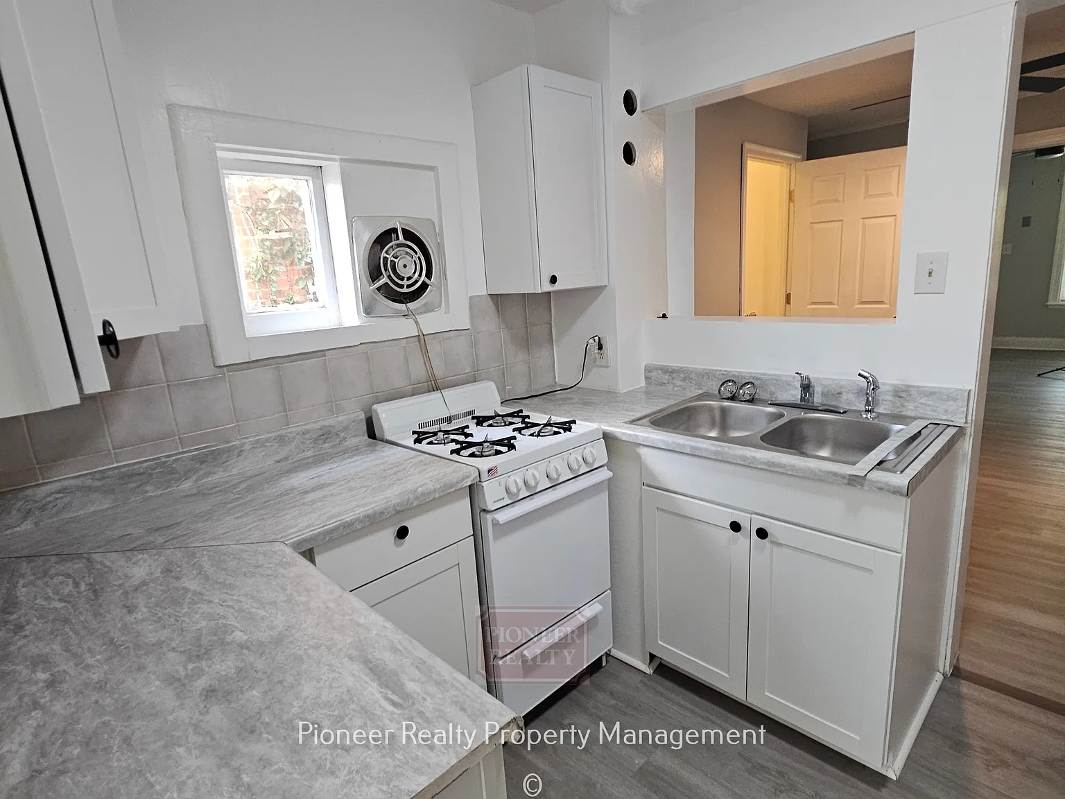 1207 S Meadow St — Photo 1