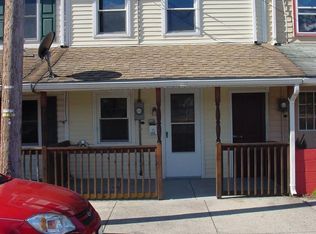 442 Fairground Ave, Carlisle, PA 17013