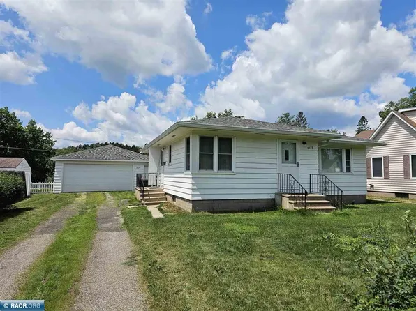 3729 Mayfair Ave, Hibbing, MN 55746