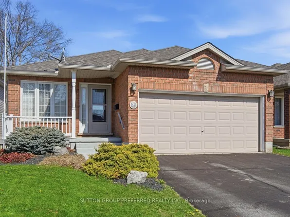 64 Willow Cres, Strathroy Caradoc, ON N7G 4H1