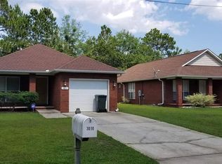 3010 N 19th Ave, Milton, FL 32583