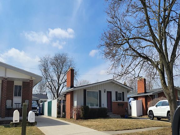 3rd image of 30400 Lisch Ave