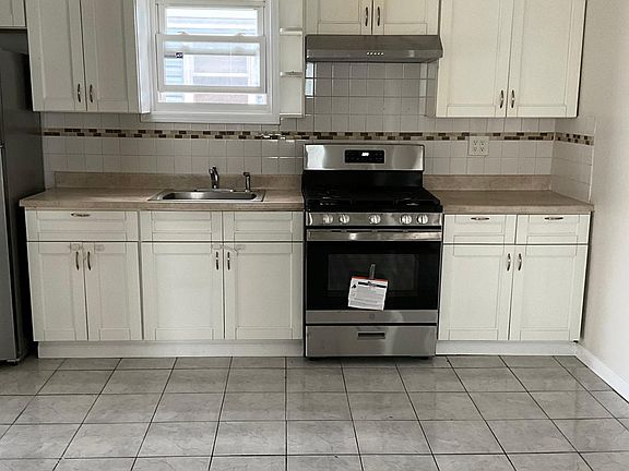 4th image of 10356 Lefferts Blvd #1