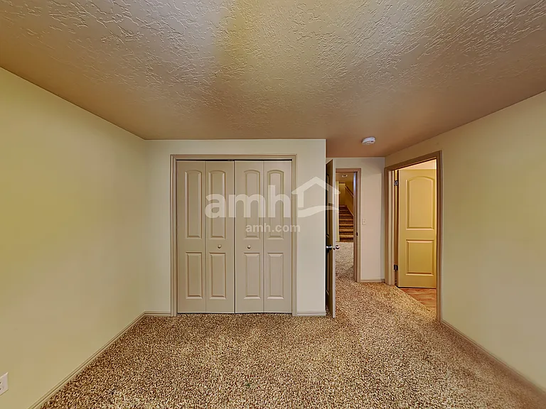 190 E 1325 N — Photo 20