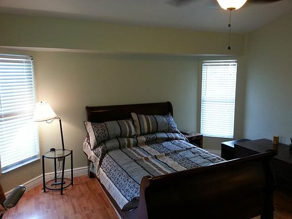 4th image of 2373 SE Master Ave