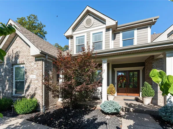 1405 Homestead Valley Dr, Chesterfield, MO 63005