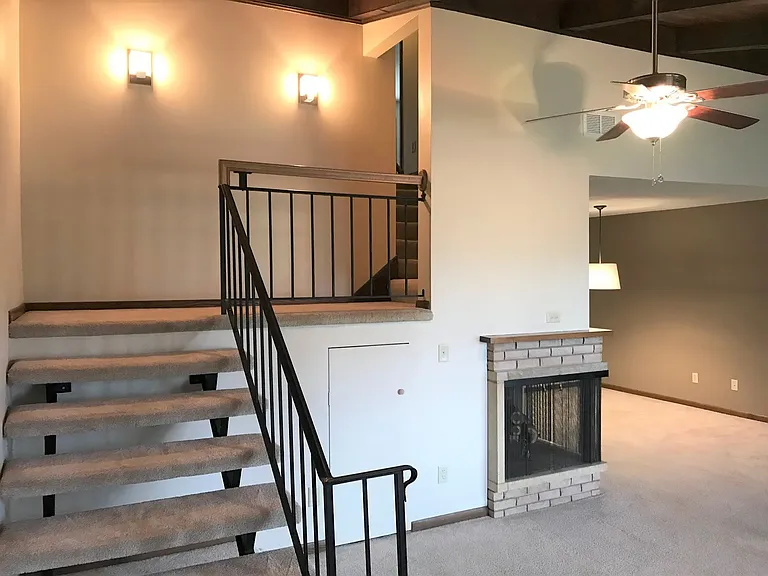 408 Holly Ln — Photo 15