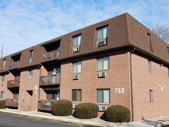 4th image of 760 Mill St Unit C6