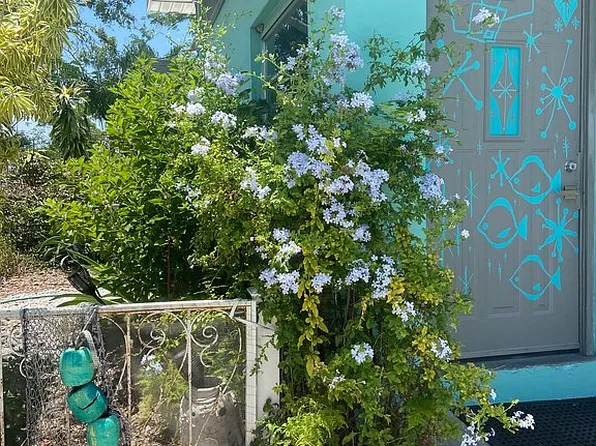 5706 17th Ave S, Gulfport, FL 33707