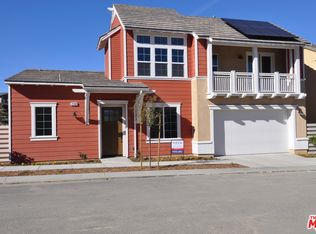 25109 Citron Ln, Canyon Country, CA 91387
