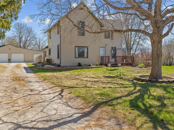 102 S Beaver Ave, Bouton, IA 50039