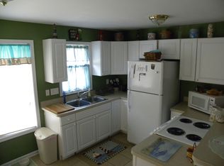 7 Woodside Ave, Earleville, MD 21919