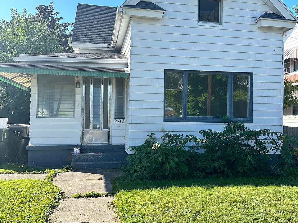 1st image of 2418 W Monroe St