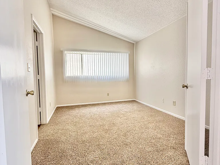 6480 N 82nd St #237 — Photo 8