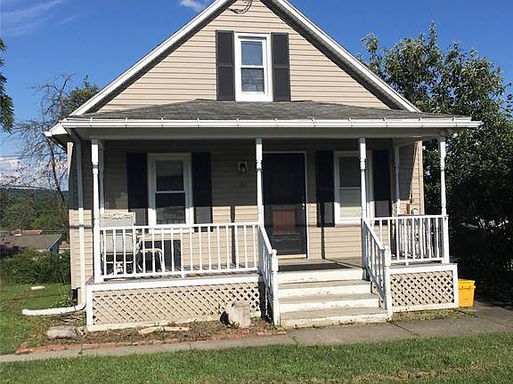 2nd image of 712 Oak Hill Ave