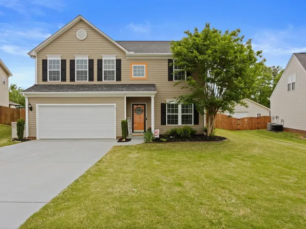 107 Castleton Cir, Boiling Springs, SC 29316