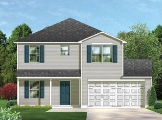 2200 NE Juanita Pl, Cape Coral, FL 33909