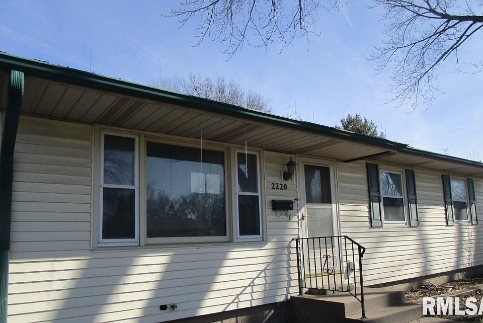 1st image of 2220 W 35th St